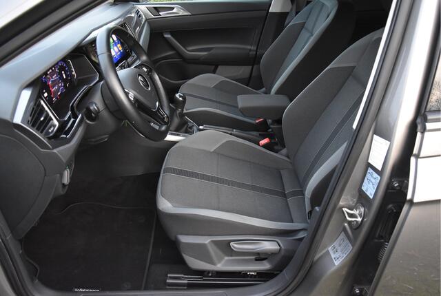 Volkswagen POLO 1.0 TSI Highline Virtueel cockpit Nieuwstaat! NAP 1e eigenaar