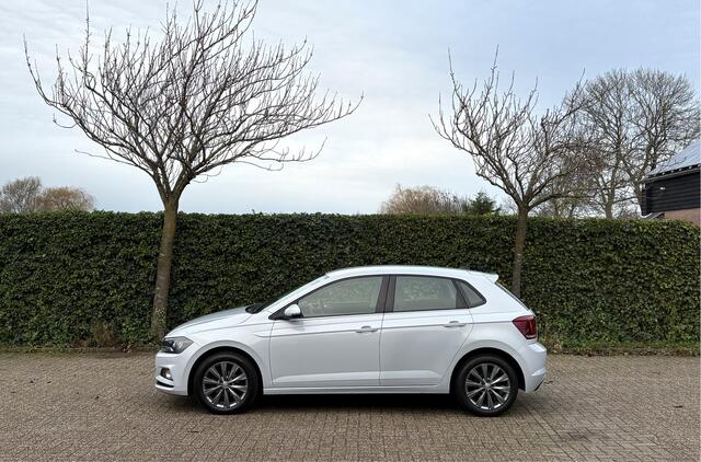Volkswagen POLO 1.0 TSI automaat virtueel cockpit PDC Camera NAP Comfortline