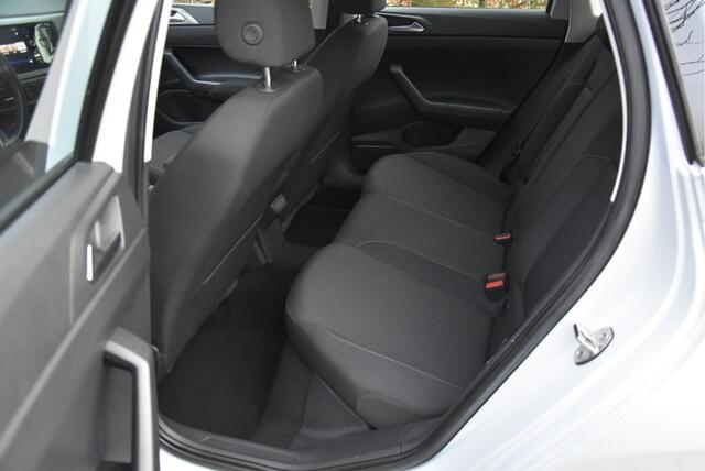 Volkswagen POLO 1.0 TSI automaat virtueel cockpit PDC Camera NAP Comfortline