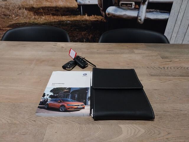 Volkswagen POLO 1.0 TSI R Line PANO DAK 1e EIGENAAR VIRTUAL COCKPIT ADAPT CRUISE HALF LEER PARK ASSIST LED NAVI ECC TREKHAAK
