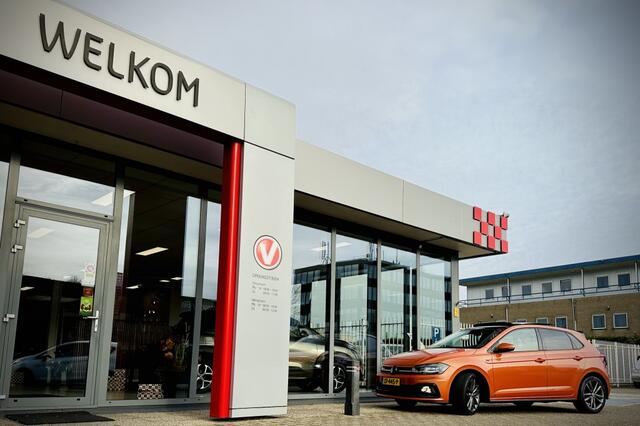 Volkswagen POLO 1.0 TSI Highline R-Line / SCHUIFDAK / APPLE + ANDROID / ADAPT. C