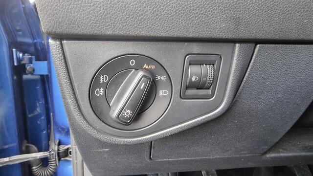 Volkswagen POLO 1.0 TSI Highline Business R-Line, NL Auto!