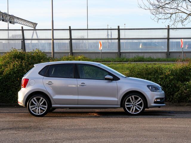 Volkswagen POLO 1.0 Comfortline | BLUETOOTH | AIRCO |