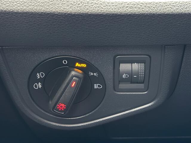 Volkswagen POLO 1.0 TSI 2x R-line | Camera | Cruise | Carplay | Climate | Rijklaar incl. 1 jaar Bovag garantie