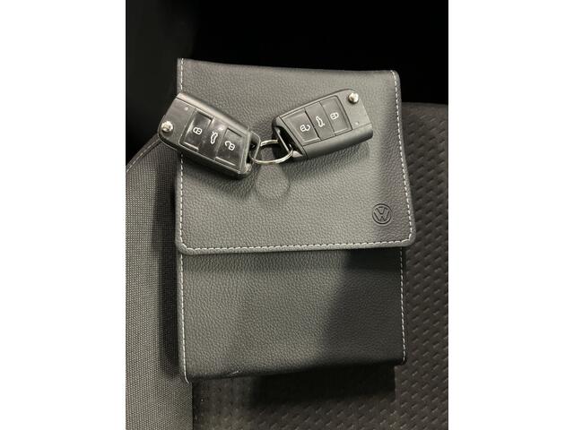 Volkswagen POLO 1.0 TSI Comfortline | Digital dashboard | Adaptieve cruise control | Apple carplay | Navigatie | Nederlands geleverd | 1e Eigenaar