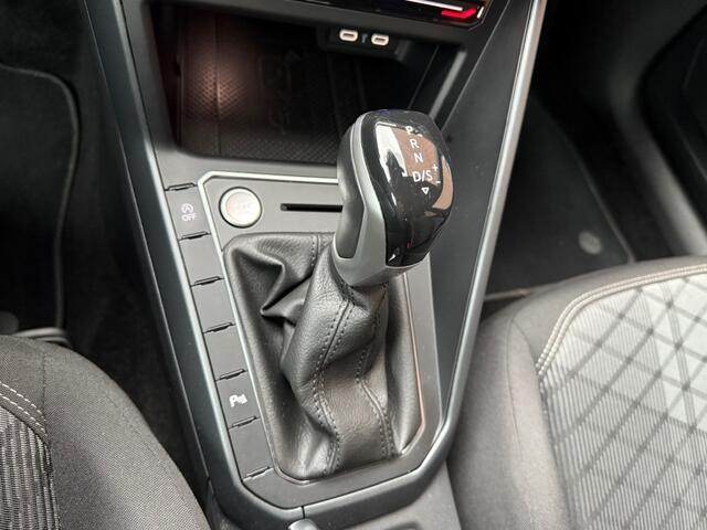 Volkswagen POLO 1.0 TSI R-LINE NAVI ADAP-CRUISE CARPLAY CAMERA CLIMA PDC STOELV