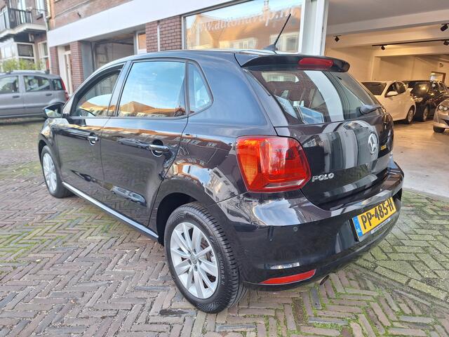 Volkswagen POLO 1.2 TSI Comfortline 5Drs /Navi/Apple/Android/1e Eig/Pdc/Garantie