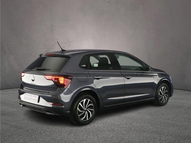 Volkswagen POLO Life Edition 1.0 TSI 95pk DSG Automaat Adaptive cruise control, Achteruitrijcamera, LED koplampen, App connect, DAB, Radio, Parkeersensor achter