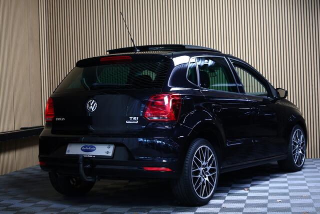 Volkswagen POLO 1.2 TSI DSG Highline PANO BLUET PDC CRUISE TREKHK ECC '16