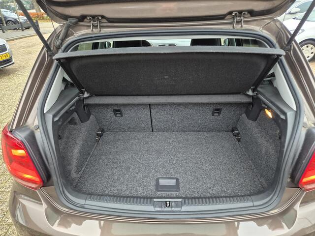 Volkswagen POLO 1.2 TSI Comfortline navigatie automaat