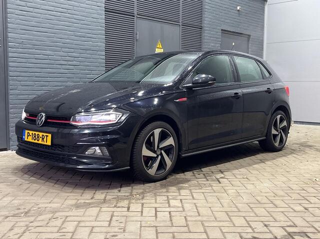 Volkswagen POLO 2.0 TSI GTI | Automaat | Stoelverwarming | 17 Inch | PDC V+A | Apple Carplay
