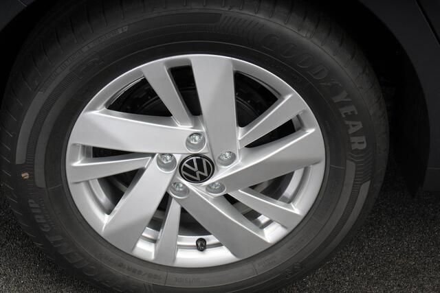 Volkswagen POLO 1.0 TSI DSG Style | Navigatie | Climate Control | Cruise control adaptive | Parkeer sensoren | Led | Dab | Lichtmetalen Velgen | Digitale Cockpit