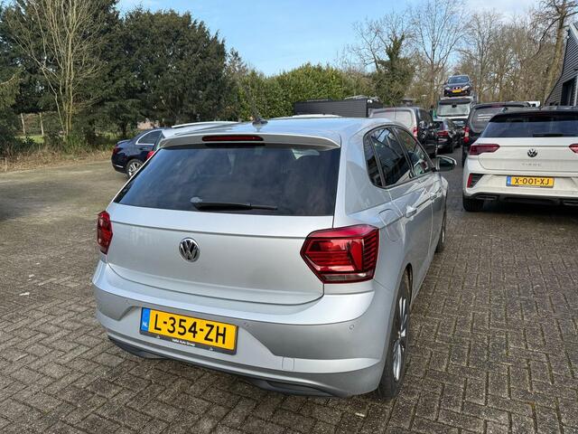 Volkswagen POLO 1.0 TSI Highline Nieuw Model | Automaat | Led koplampen | Apple Carplay |