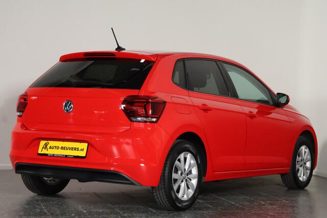 Volkswagen POLO 1.0 TSI Highline / Navi / CarPlay / Clima / Stoelverwarming