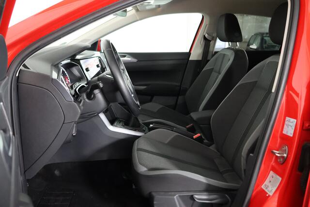 Volkswagen POLO 1.0 TSI Highline / Navi / CarPlay / Clima / Stoelverwarming