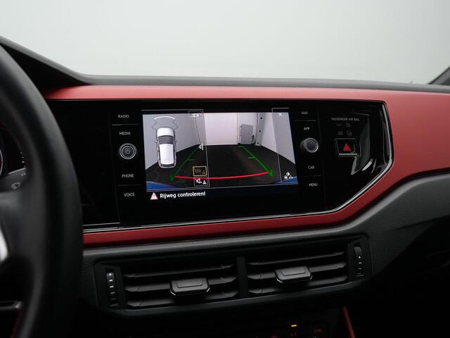 Volkswagen POLO 2.0 TSI 200 pk DSG GTI | Achteruitrijcamera | Stoelverwarming | Adaptive Cruise | Navigatie