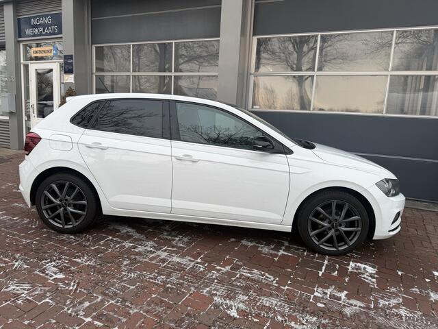 Volkswagen POLO 1.0 TSI Highline Bj 2018 Luxe uitvoering Navi,17inch,Cruise,Clima