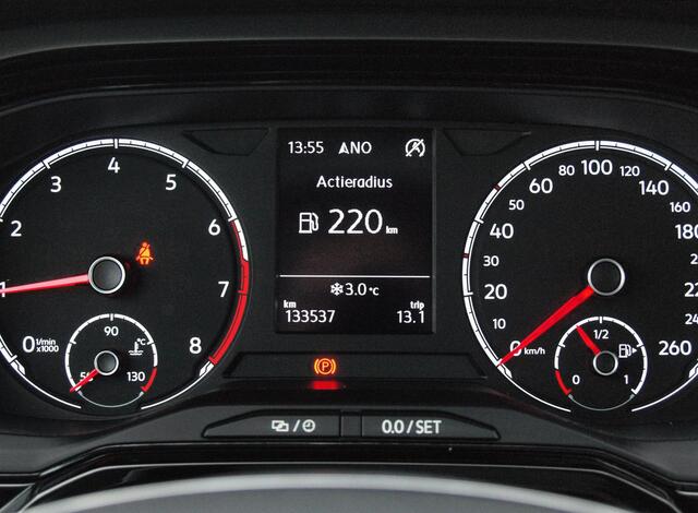 Volkswagen POLO 1.0 TSI Comfortline Business | Apple Carplay | Adaptive Cruise Control | Parkeersensoren | DAB | NL-Auto |