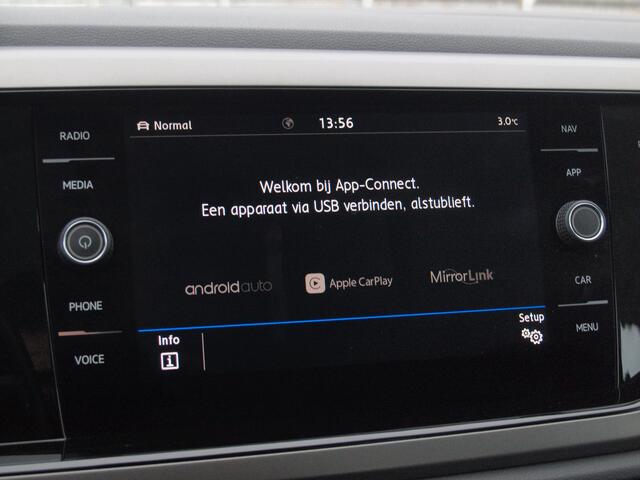 Volkswagen POLO 1.0 TSI Comfortline Business | Apple Carplay | Adaptive Cruise Control | Parkeersensoren | DAB | NL-Auto |