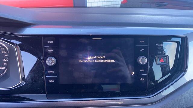 Volkswagen POLO 1.0 TSI Highline ACC / CLIMA / STOELVERW. / PDC / APPLE-ANDROID