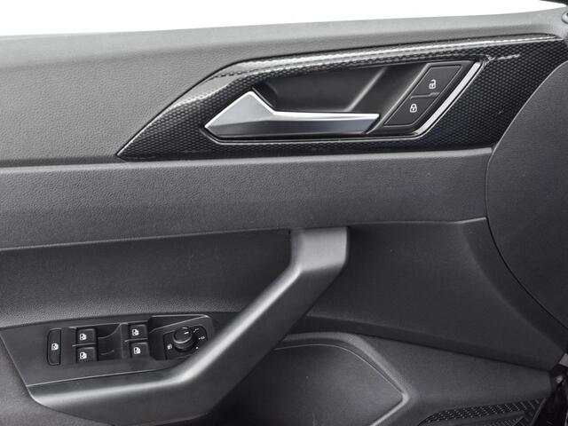 Volkswagen POLO 1.0TSI/95PK Life · Apple/Android Car Play · Navigatie · Camera · Garantie t/m 18-09-2027 of 100.000km