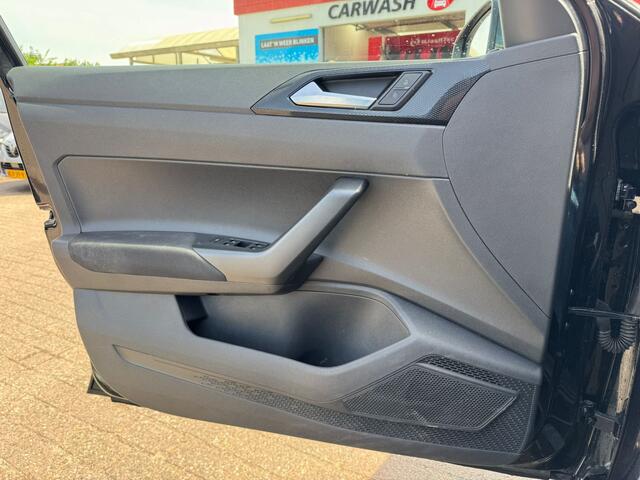 Volkswagen POLO 1.0 TSI Life Edition