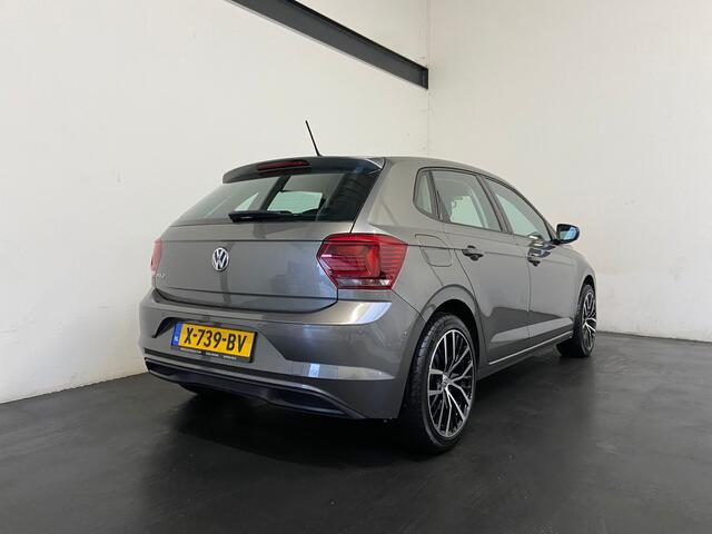 Volkswagen POLO 1.0 TSI Comfortline. Carplay!