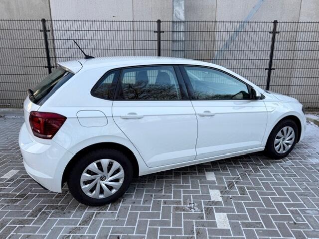 Volkswagen POLO 1.0 MPI Comfortline Executive Navi Airco Carplay NL-auto