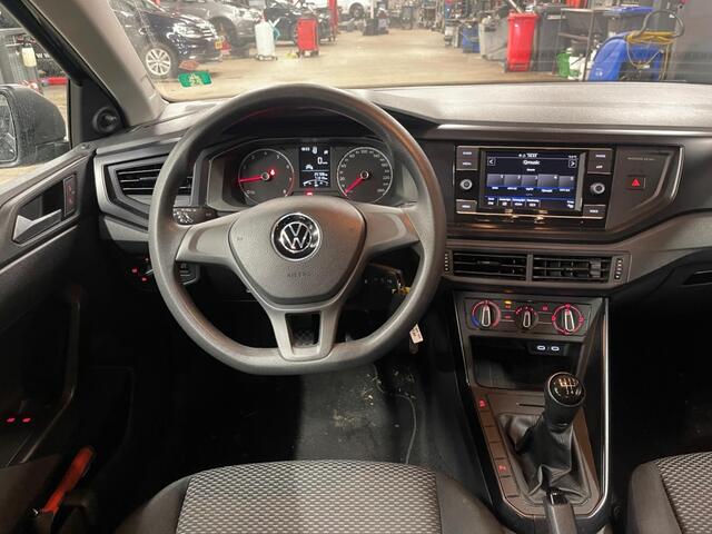 Volkswagen POLO 1.0 MPI 80pk Comfortline | Carplay | Android auto | PDC V+A