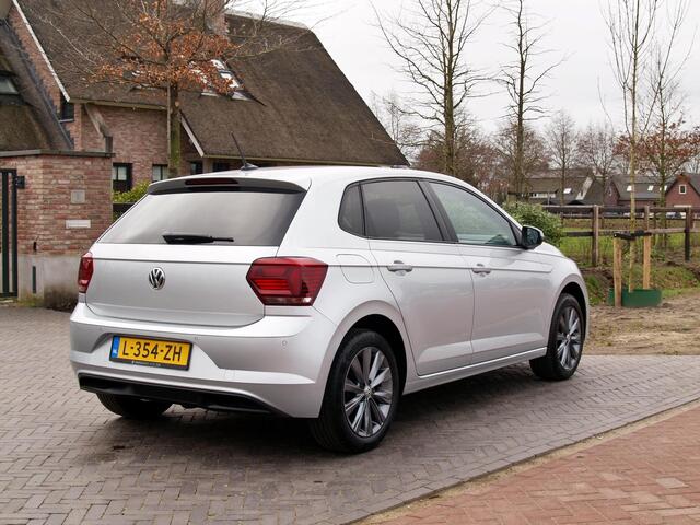 Volkswagen POLO 1.0 TSI Highline | Apple Carplay | Cruise Control | Parkeersensoren | Automaat DSG |