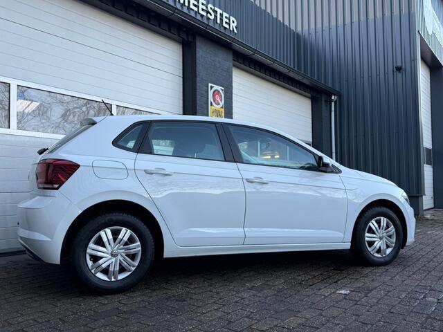 Volkswagen POLO 1.0 MPI Comfortline Stoelvw/airco/cruise