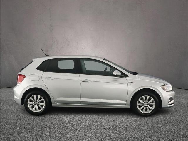 Volkswagen POLO Highline 1.0 TSI 95pk DSG Automaat Adaptive cruise control, Navigatie, Parkeersensoren, Stoelverwarming, Airco, DAB, Radio, Bluetooth