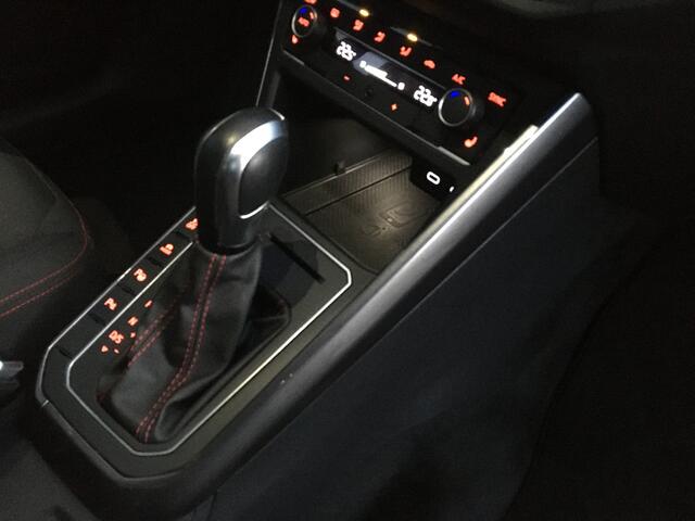 Volkswagen POLO 2.0 TSI GTI Pano Keyless Camera