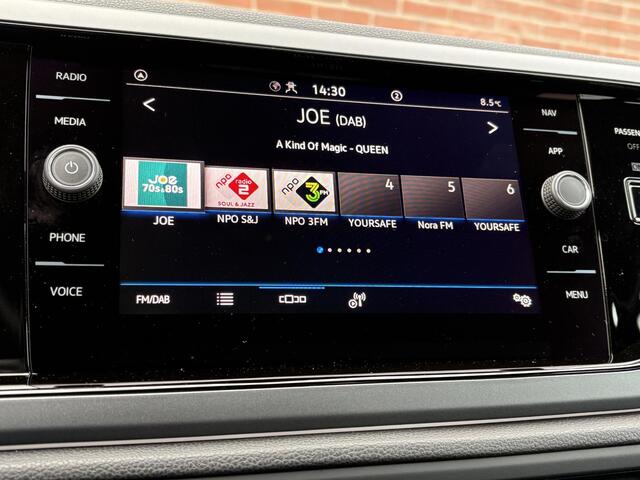 Volkswagen POLO 1.0 TSI R-Line Business