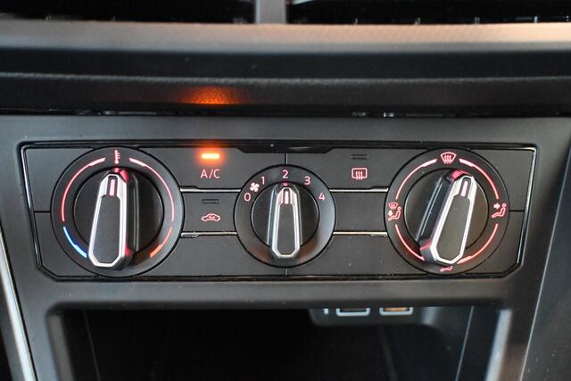 Volkswagen POLO 1.0 TSI Highline Airco Carplay Cruise Control LED Rijklaarprijs Inruil Mogelijk!