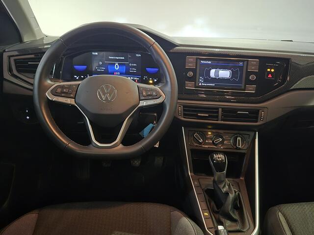 Volkswagen POLO 1.0 TSI Life Parkeersensoren Voor & Achter | Airco