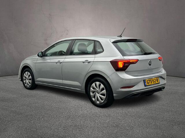 Volkswagen POLO Polo 1.0 MPI 80pk Cruise control, App connect, LED koplampen, Parkeersensor achter, Airco, DAB, Radio, Bluetooth