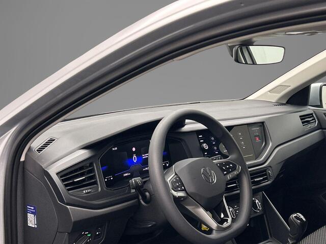 Volkswagen POLO Polo 1.0 MPI 80pk Cruise control, App connect, LED koplampen, Parkeersensor achter, Airco, DAB, Radio, Bluetooth