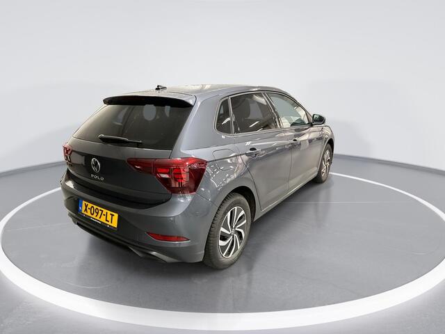 Volkswagen POLO 1.0 TSI 95pk DSG Life Business · Apple/Android Car Play · Navigatie · P-Sensoren · Stoelverwarming · 15'' Inch · Garantie t/m 03-01-2028 of 100.000km