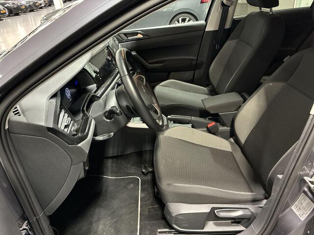 Volkswagen POLO 1.0 TSI 95pk DSG Life Business · Apple/Android Car Play · Navigatie · P-Sensoren · Stoelverwarming · 15'' Inch · Garantie t/m 03-01-2028 of 100.000km