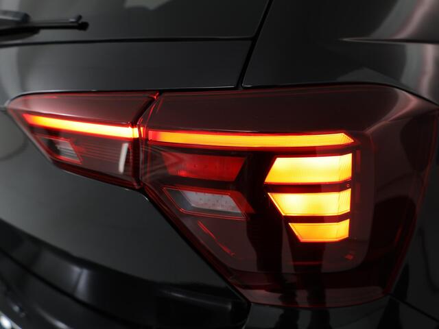 Volkswagen POLO 1.0 TSI Life 95 pk | Verlengde garantie | Navigatie via App | Parkeersensoren | Adaptieve cruise control | LED koplampen |