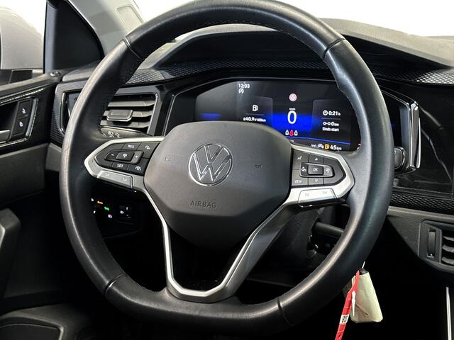 Volkswagen POLO 1.0 95pk TSI Life Edition Velgen 'Essex', 15 inch | Achteruitrijcamera | Parkeersensoren voor en achter