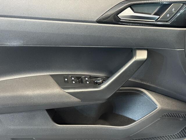 Volkswagen POLO 1.0 95pk TSI Life Edition Licht en Zicht Pakket | Voorstoelen verwarmbaar | 'App-Connect' smartphone integratie