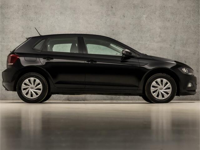 Volkswagen POLO 1.0 TSI Sportline (VIRTUAL COCKPIT, APPLE CARPLAY, GROOT NAVI, ADAPTIVE CRUISE, SPORTSTOELEN, ARMSTEUN, NIEUWE APK, NIEUWSTAAT)