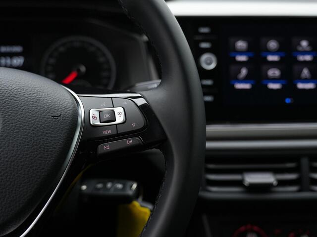 Volkswagen POLO 1.0 TSI 95 pk Comfortline | Adaptive Cruise | Navigatie | Carplay