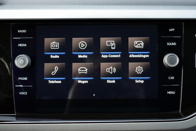 Volkswagen POLO 1.0 TSi Highline ECC | Carplay | Telefonie | Camera | Adap. Cruise | Stoelverwarming