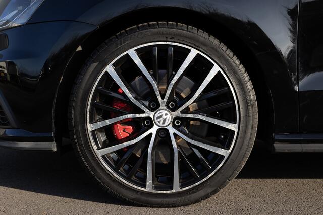 Volkswagen POLO 1.8 GTI | CLIMA | NAVI | STOELVERWARMING | 5DRS