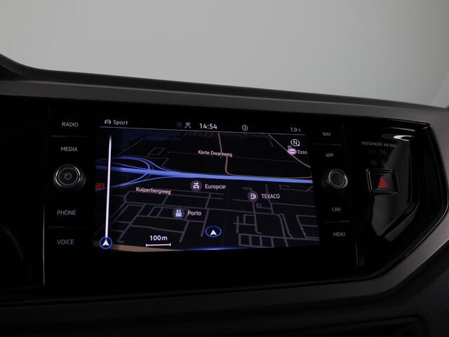Volkswagen POLO 1.0 TSI Comfortline Business 95 pk | Navigatie | Parkeersensoren | Achteruitrijcamera | Adaptieve cruise control | Apple Carplay/Android Auto |