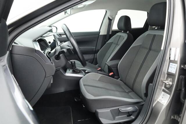 Volkswagen POLO 1.0 TSI Highline DSG | Camera | Adapt. Cruise | All Season | Navi | LED | PDC | Stoelverw.