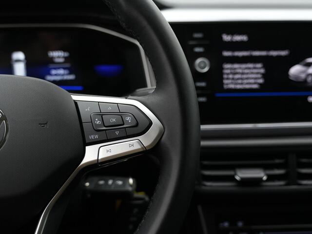 Volkswagen POLO 1.0 TSI 110 pk DSG Style | IQ Light | Leder/alcantara | Stoelverwarming | Adaptive Cruise